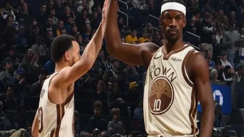 “鵜鶘超市大促销，锡安、鶯歌、穆雷等球星未来走向如同特价商品般难以捉摸。”